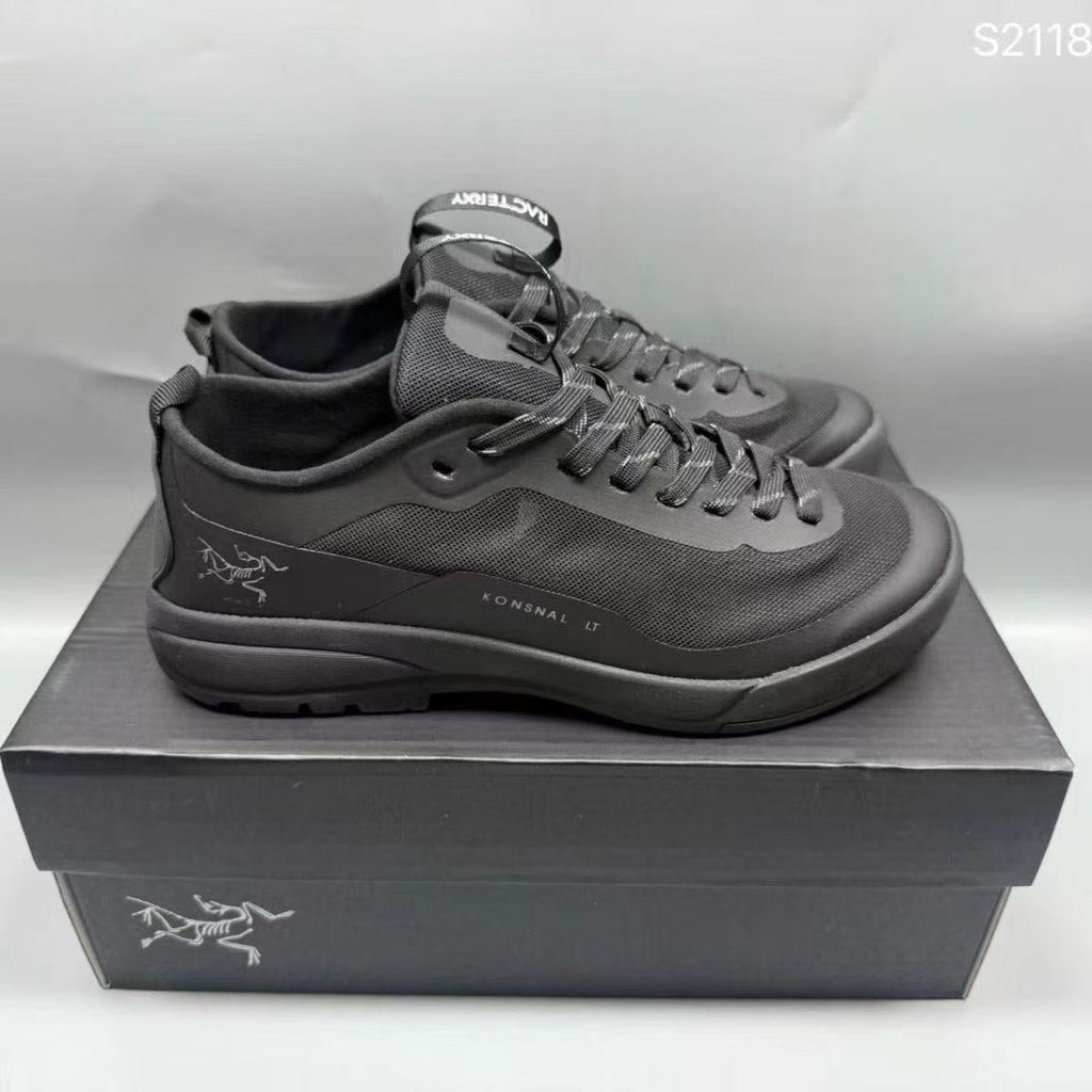 Classic Breathable Mesh Casual Sneakers 1026042201