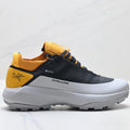Low-top outdoor running shoes 1026042209