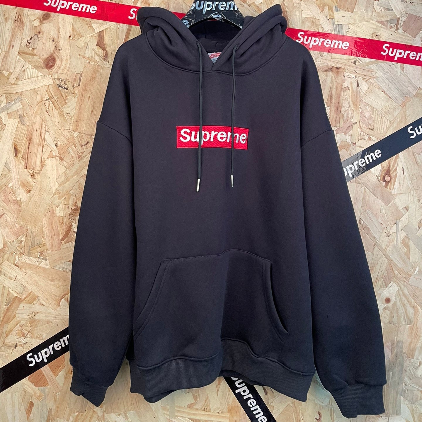 Classic Embroidered Letter Hoodie (Unisex) 1026042322