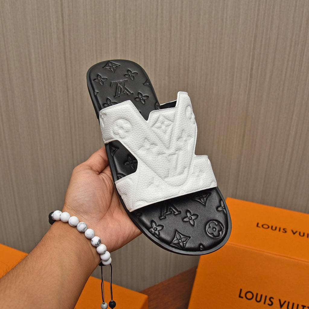 Casual and Comfortable Men's Slippers 1026060817