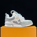 Fashionable Chunky-Soled Sneakers 1026060406