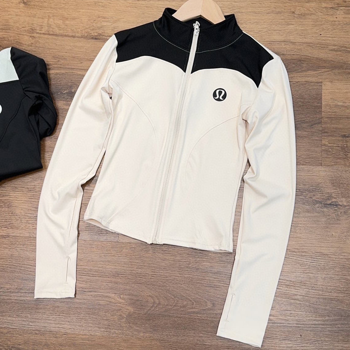 Fitted Sports Yoga Jacket 1026042103