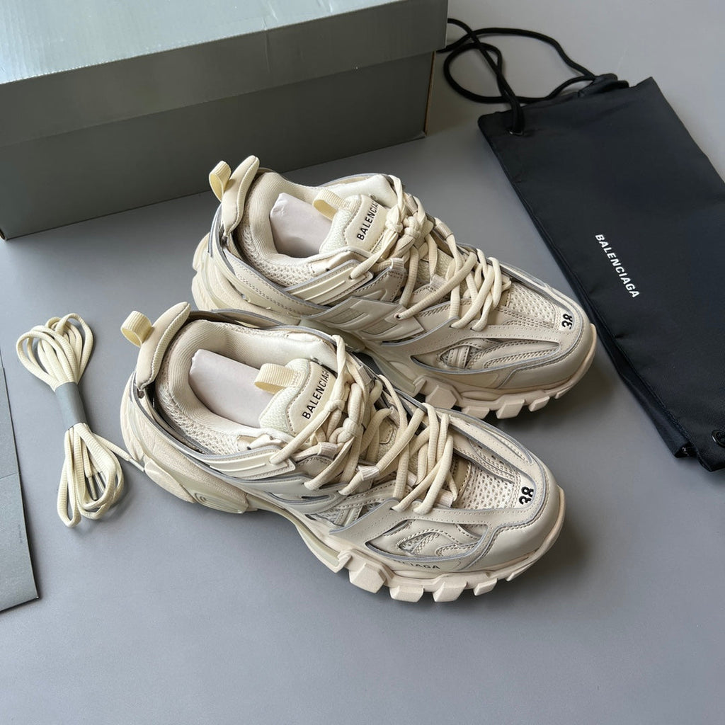 Men's and Women's Sneakers 1026060410