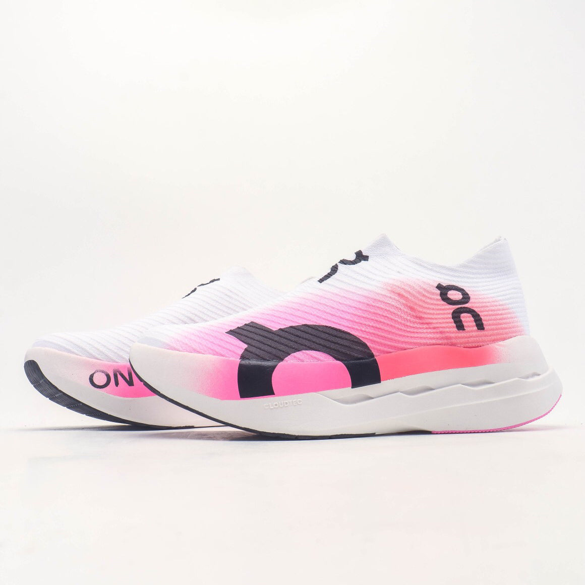 New Ultra-Lightweight and Breathable Running Shoes 1026042308