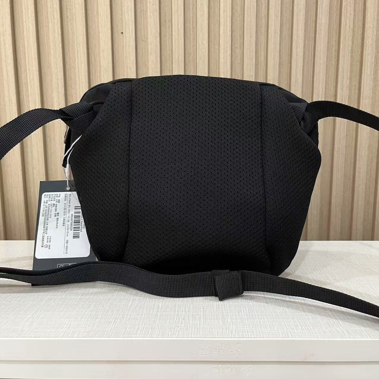 New Stylish and Versatile Crossbody Bag 1026042219
