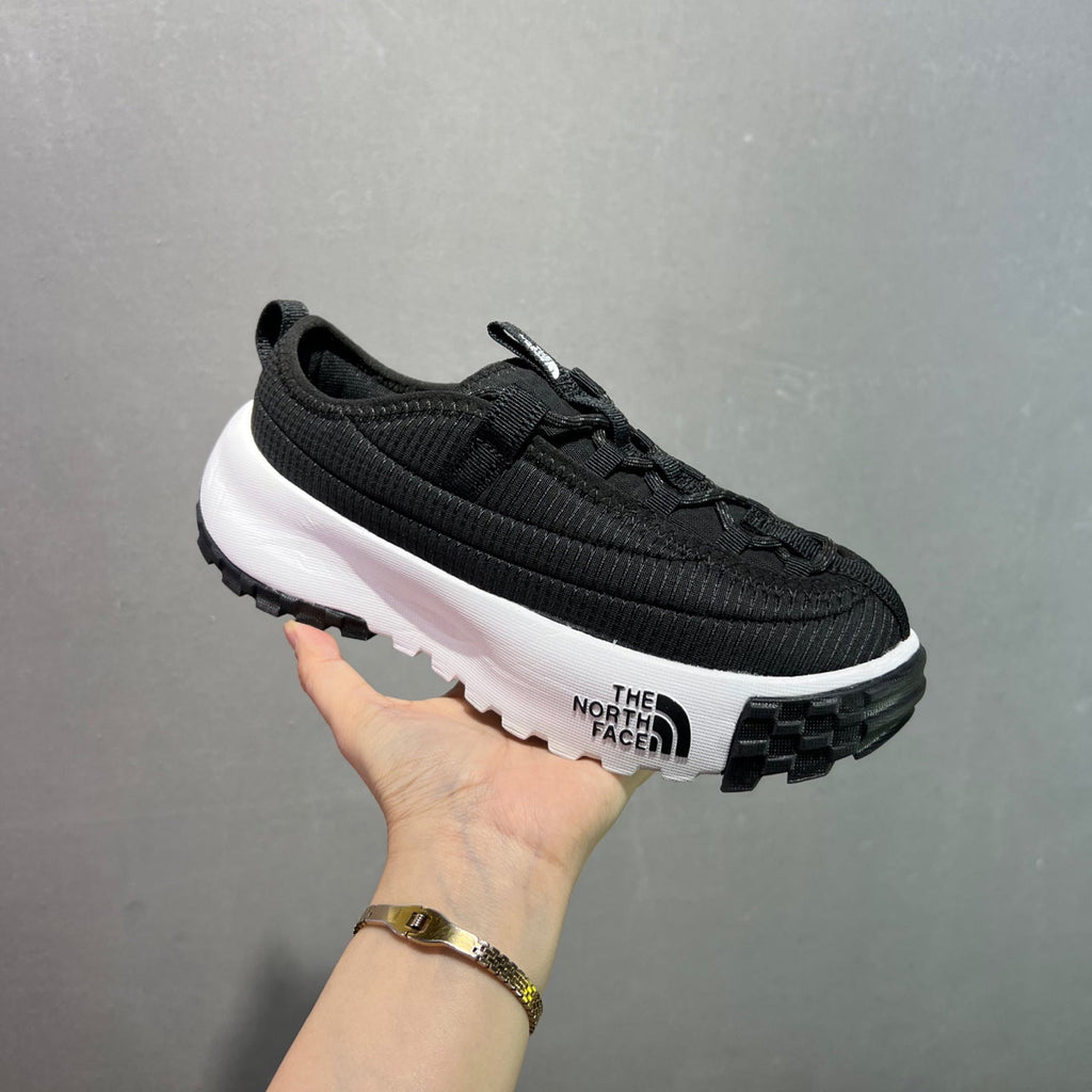 Versatile low-top casual shoes 1026042407