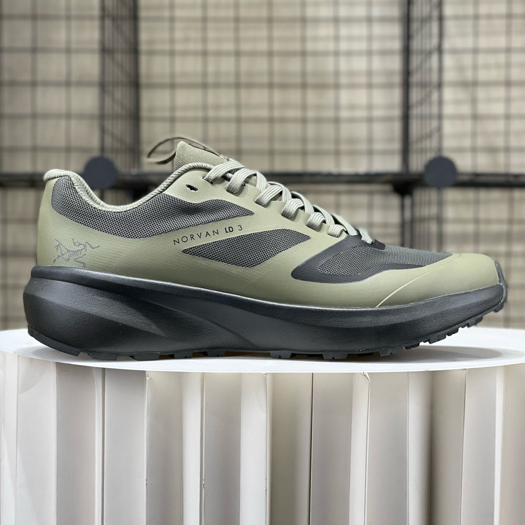 Trail Running Shoes 1026042203