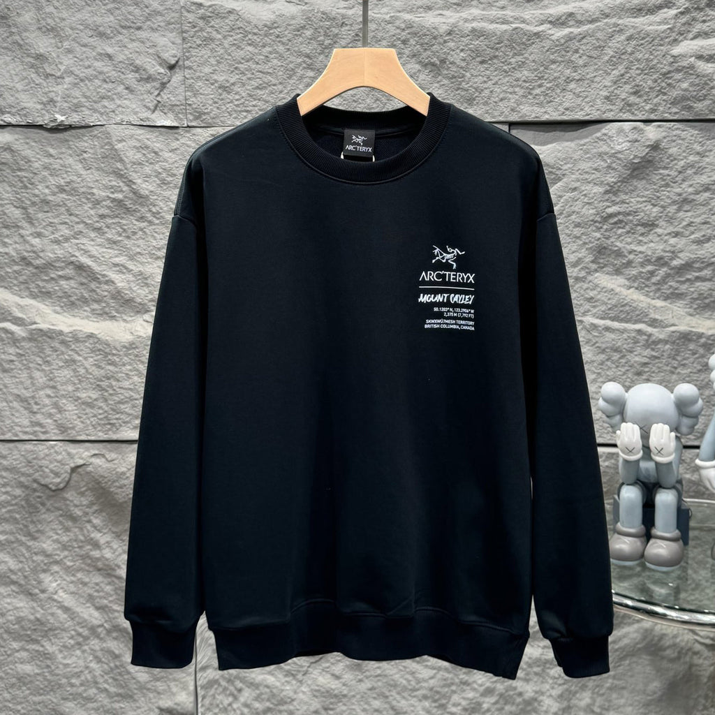 Unisex Round-Neck Terry Sweatshirt 1026042218