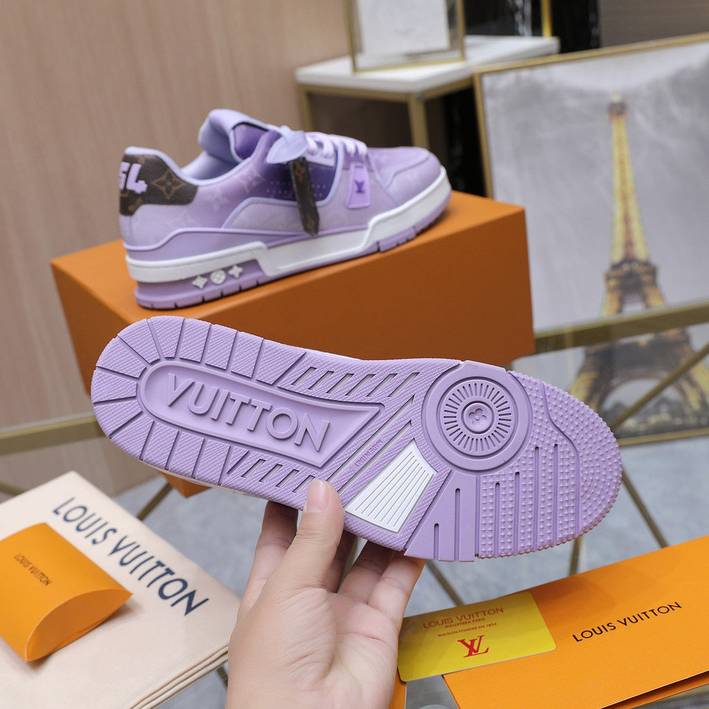 Gradient-colored sneakers 1026060414