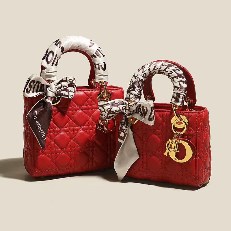 D Hand bag