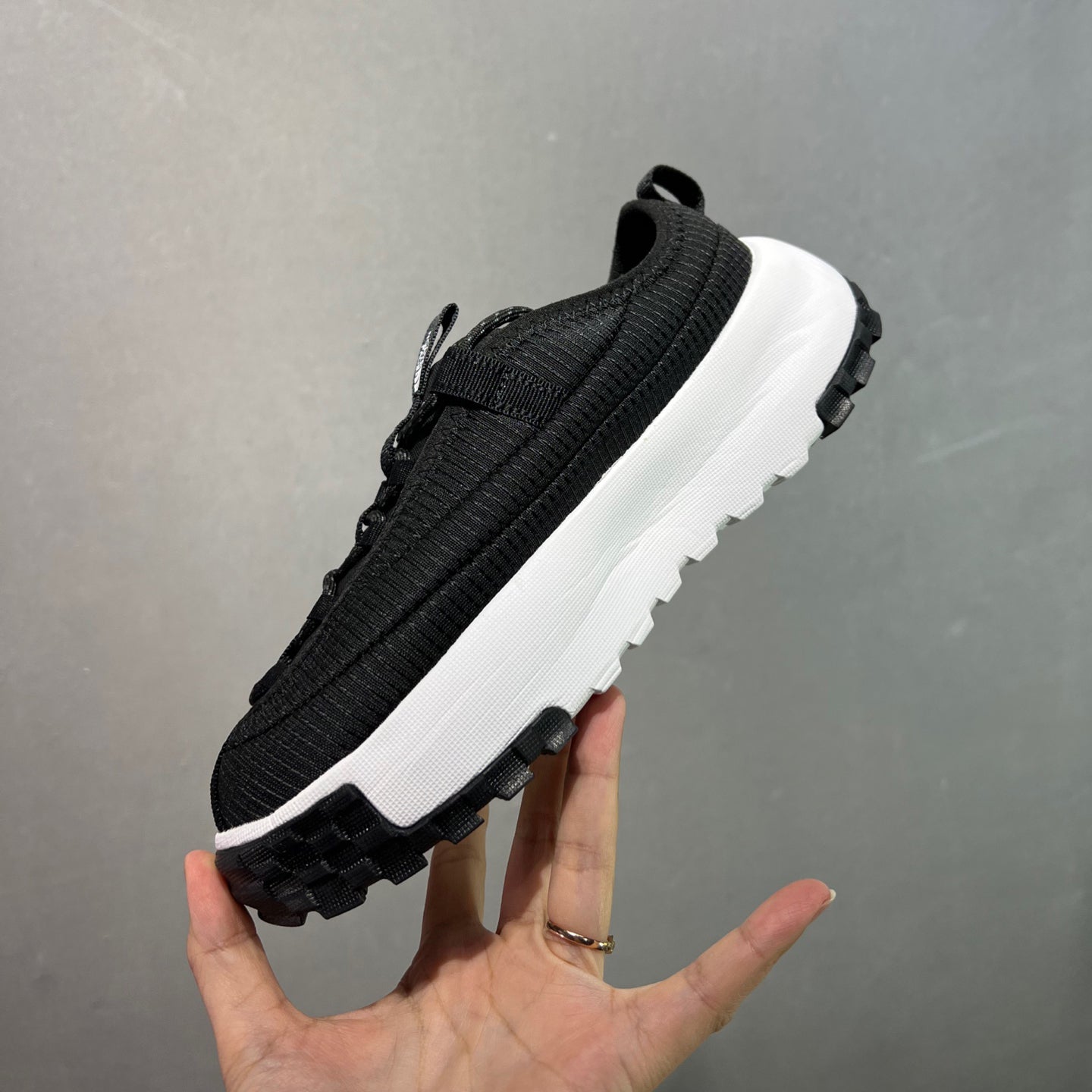 Versatile low-top casual shoes 1026042407