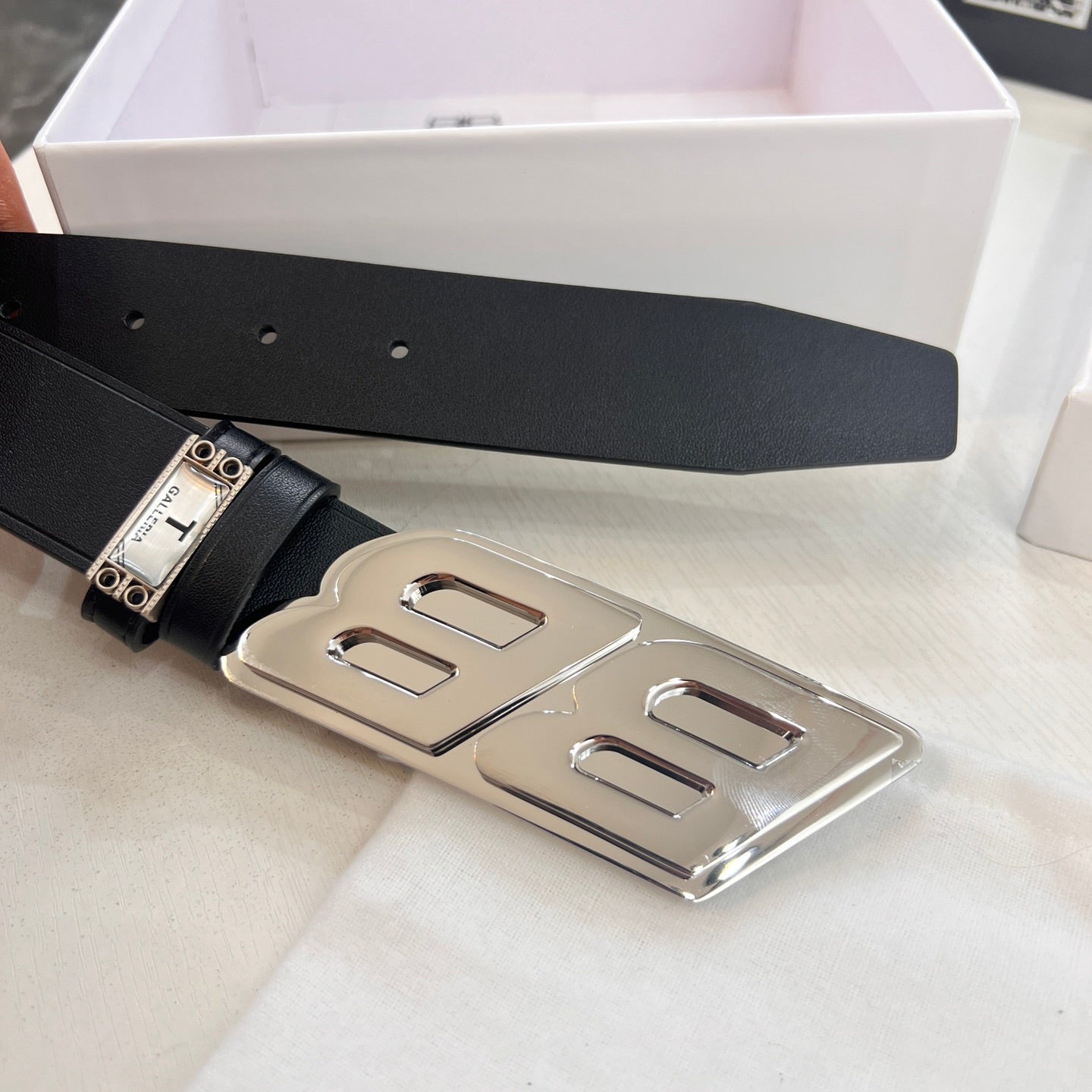 Men's Fashion and Versatile Belts 1026062213