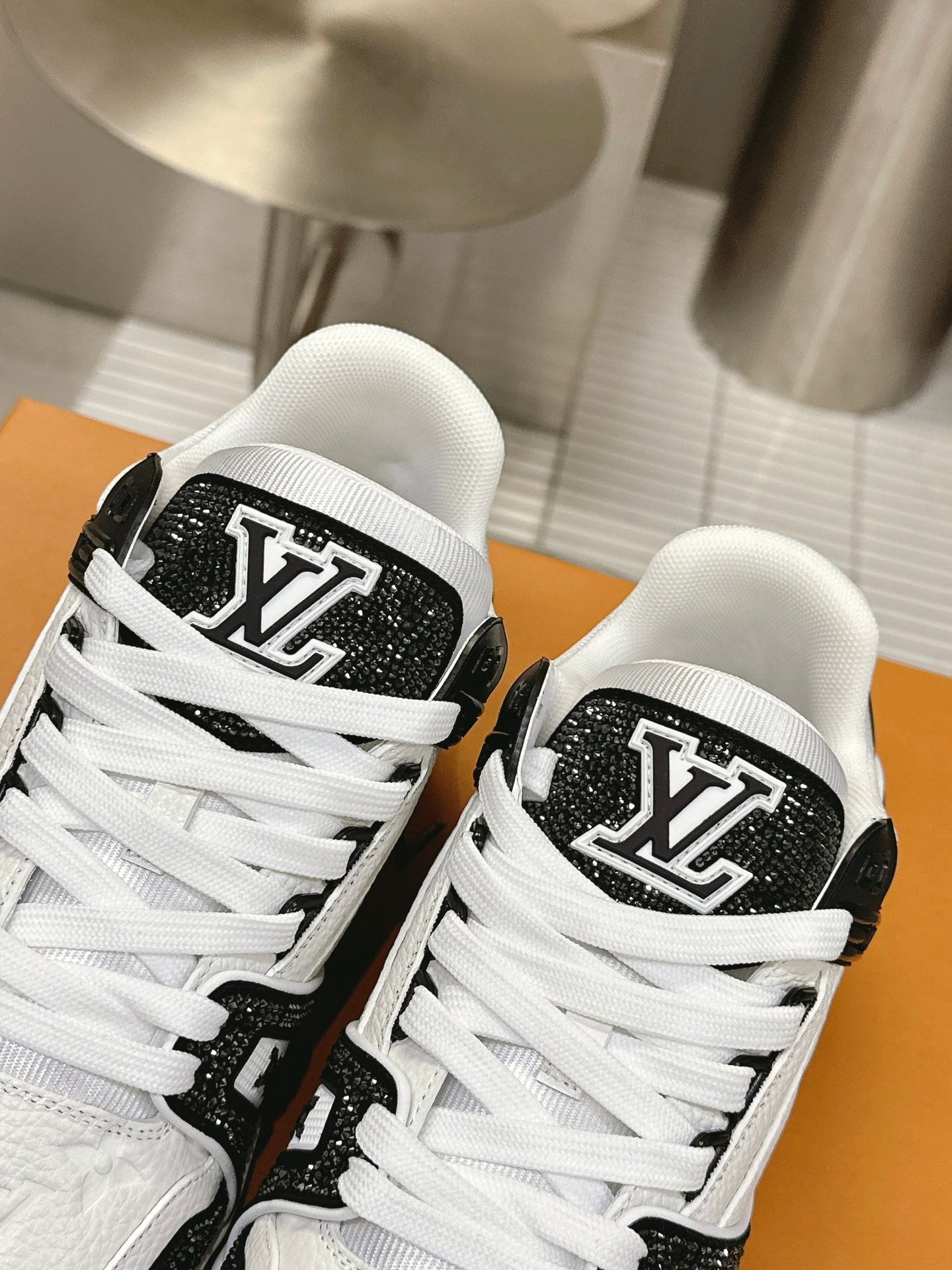 Lvv trainer fashion diamond sneakers 0725032601