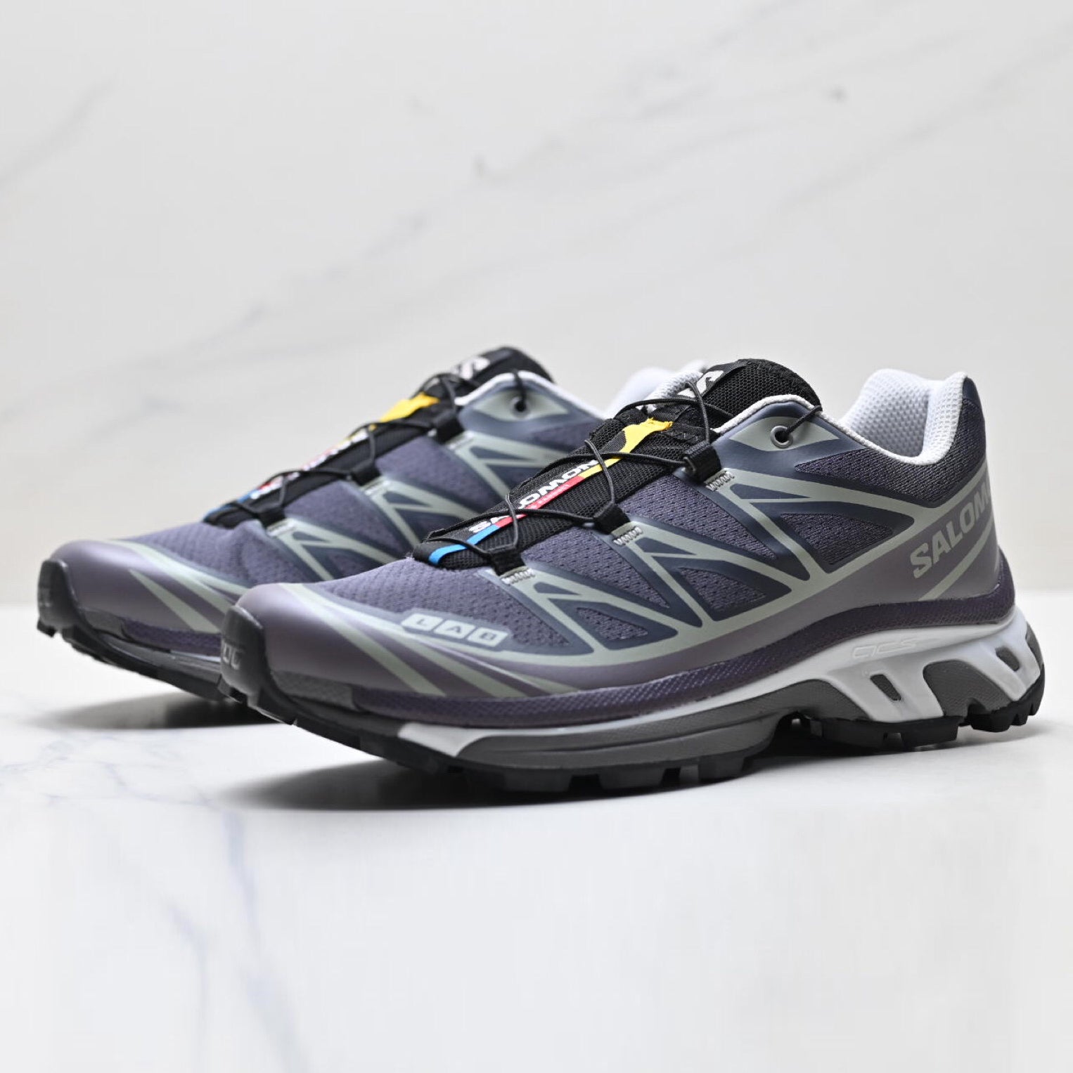 Outdoor trail running shoes 1026042318