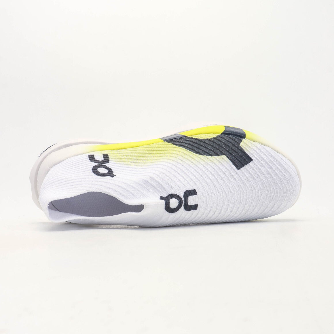 New Ultra-Lightweight and Breathable Running Shoes 1026042310