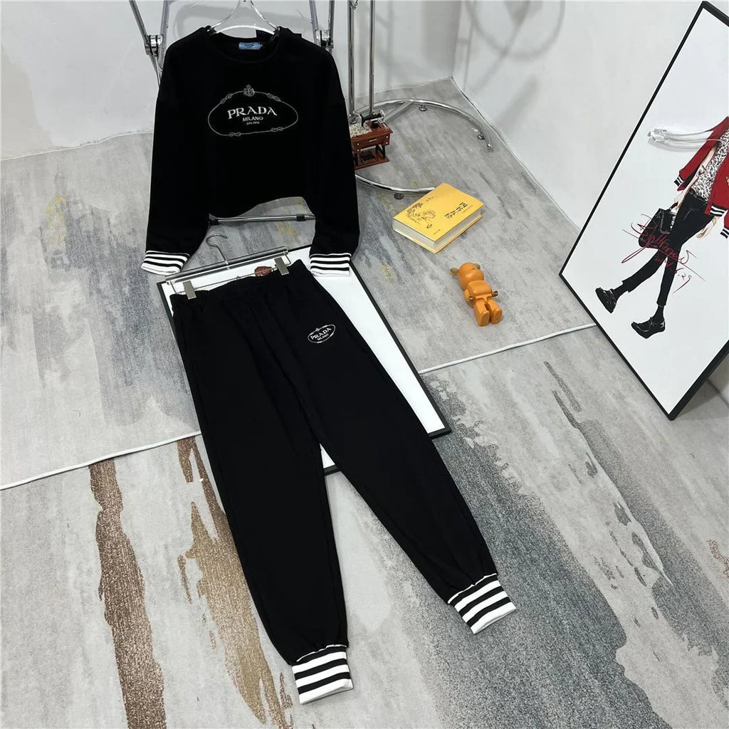 Casual Versatile Long Sleeved Set Hooded 1024022621