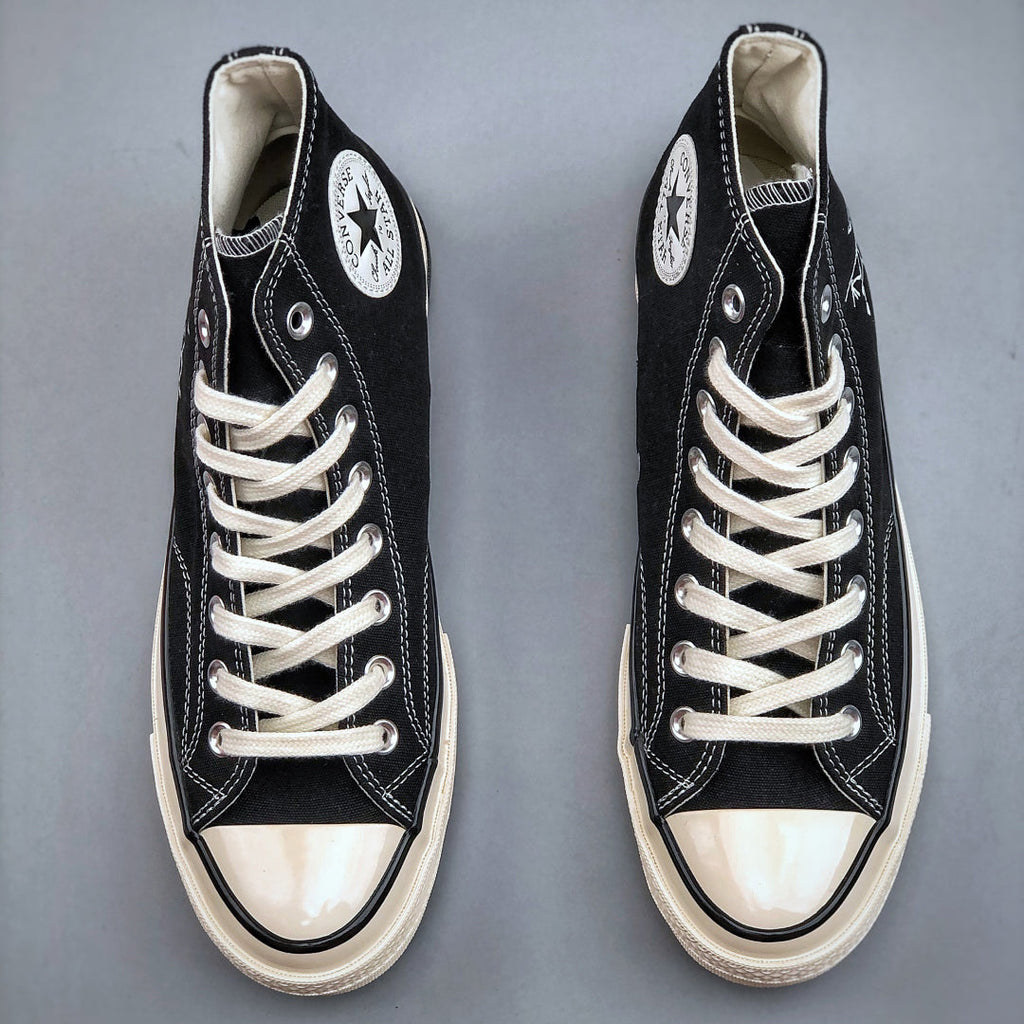 Classic Graffiti Limited Edition Canvas Sneakers 1026042206