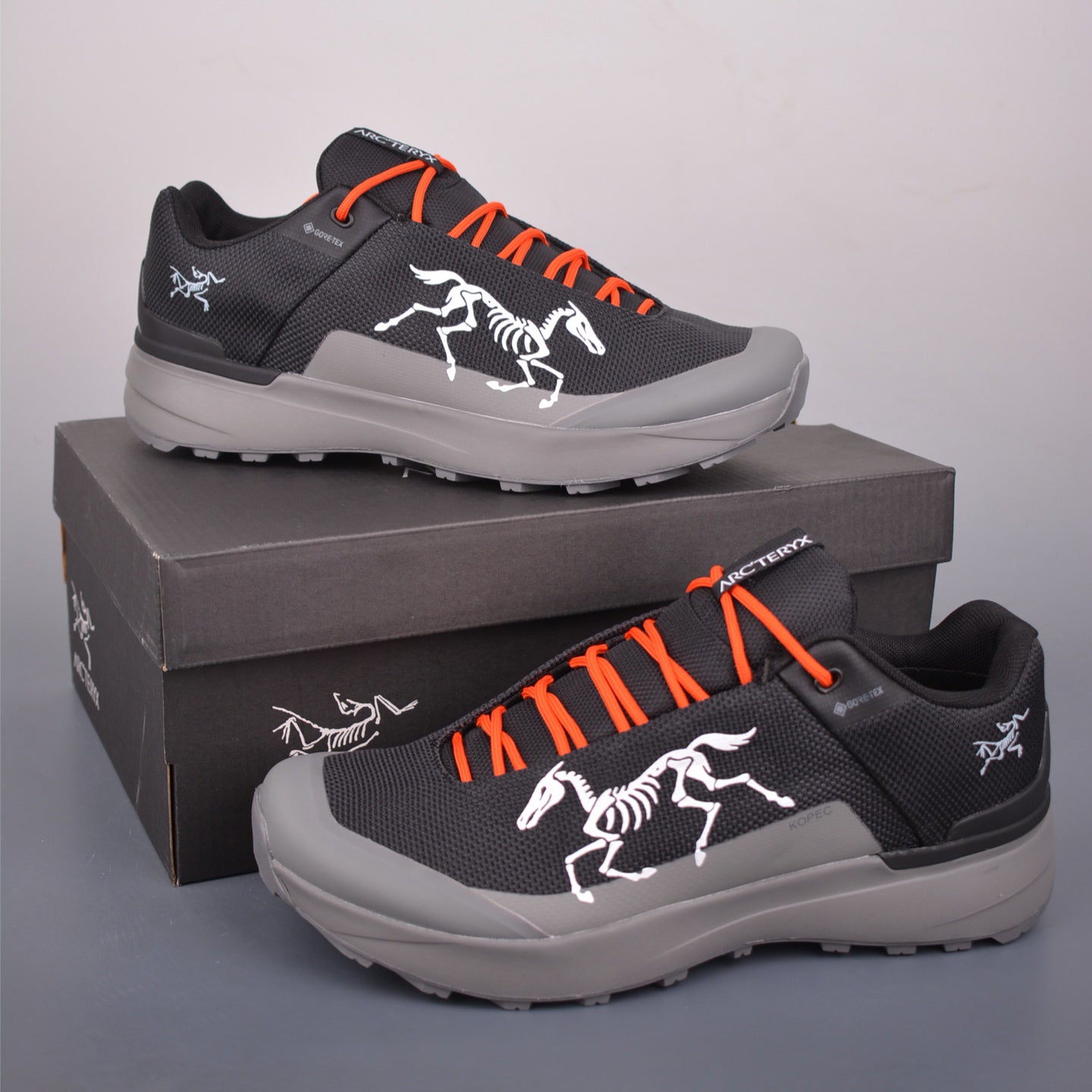 Low-top breathable running shoes 1026042205