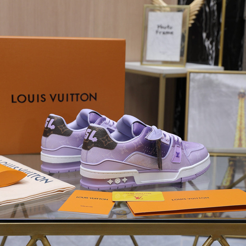 Gradient-colored sneakers 1026060414