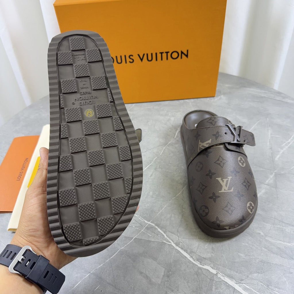 Fashionable Casual Boken Slippers 1026062301
