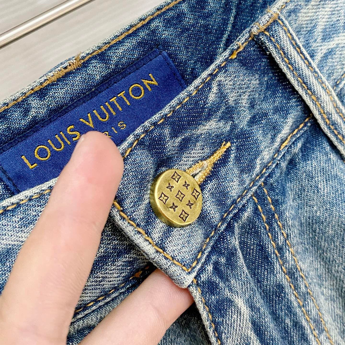 New Men's Casual Denim Shorts 1026062501