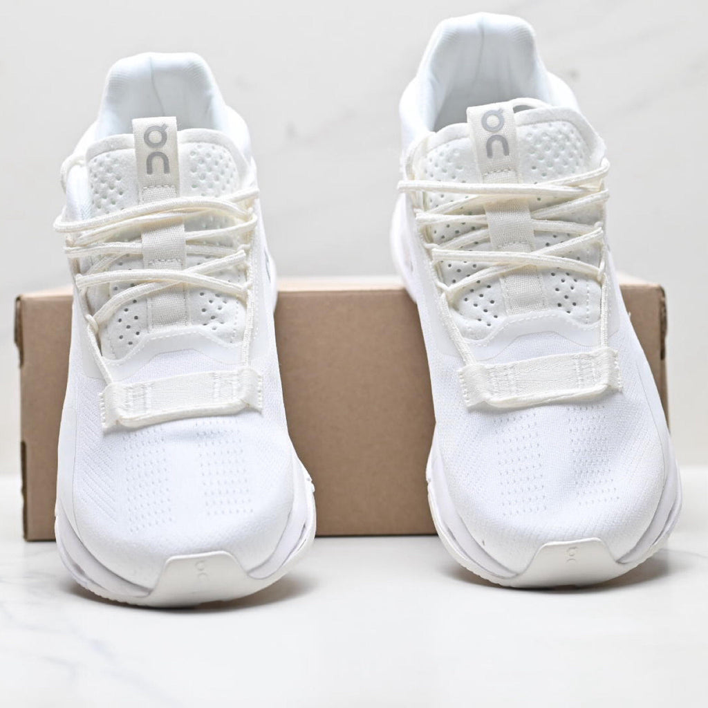 Comfortable and stylish running shoes 1026042313