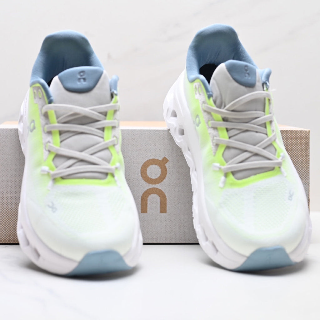 Lightweight Casual Sneakers 1026042306