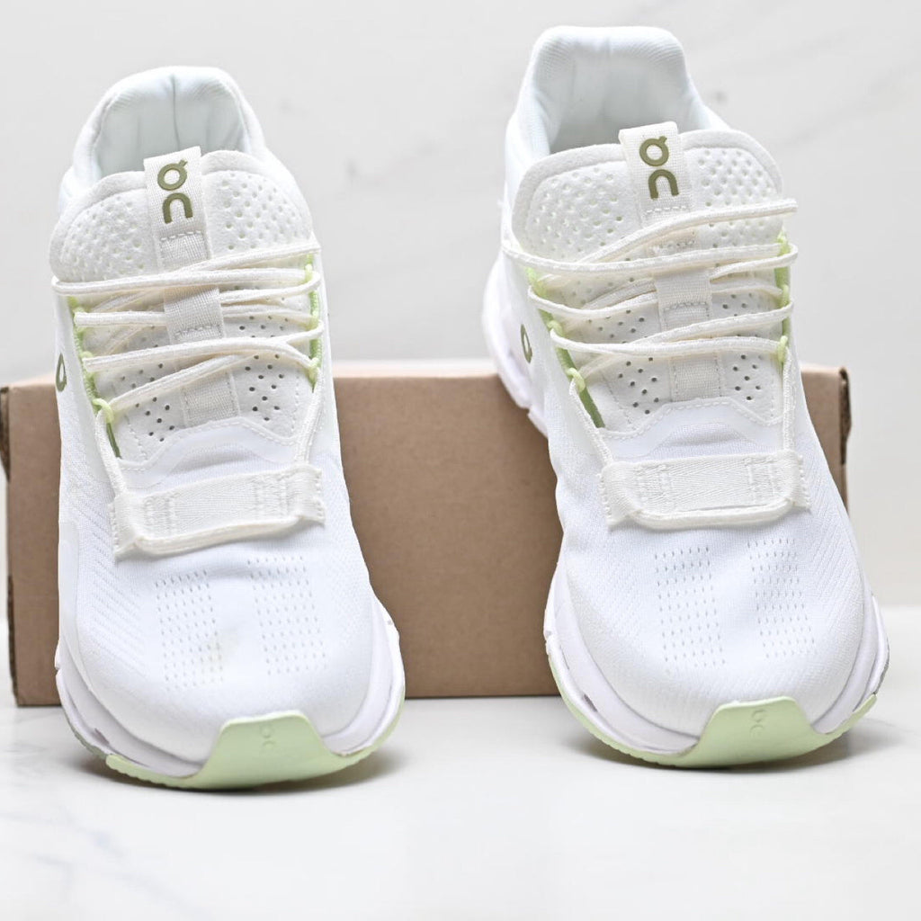 Comfortable and stylish running shoes 1026042314