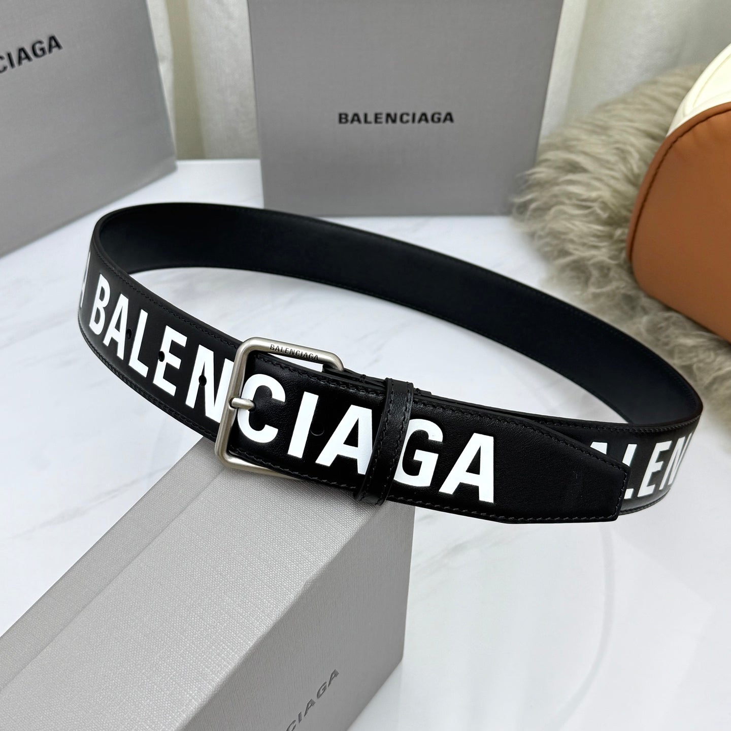 Versatile High-Quality Men's Belts 1026062205
