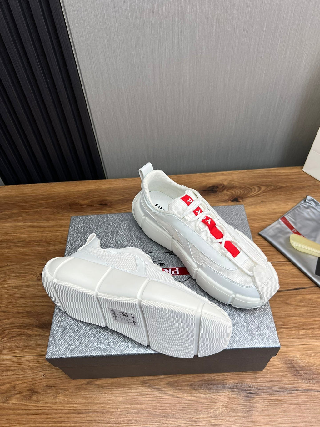 New Fashion PR Brand Sneakers XC0424101106