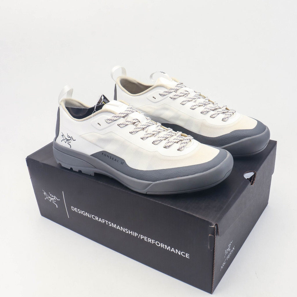Casual Hiking and Trekking Shoes 1026042212