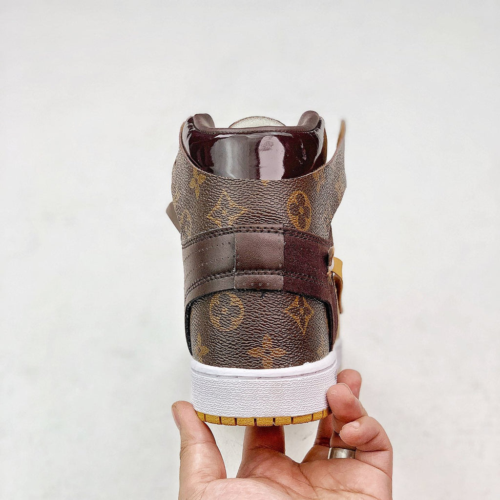 Air Jordan 1 Sneakers Brown 1026060813
