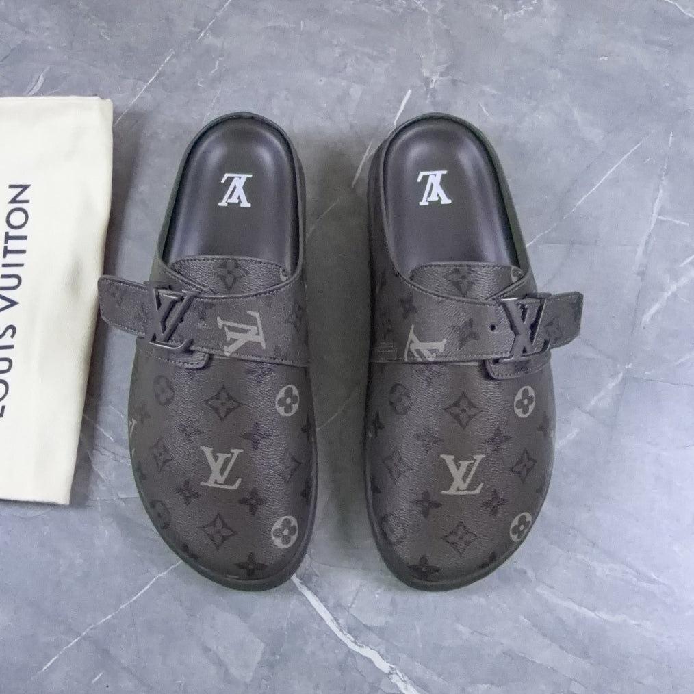 Fashionable Casual Boken Slippers 1026062301