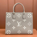 Gray high-looking portable bag 071