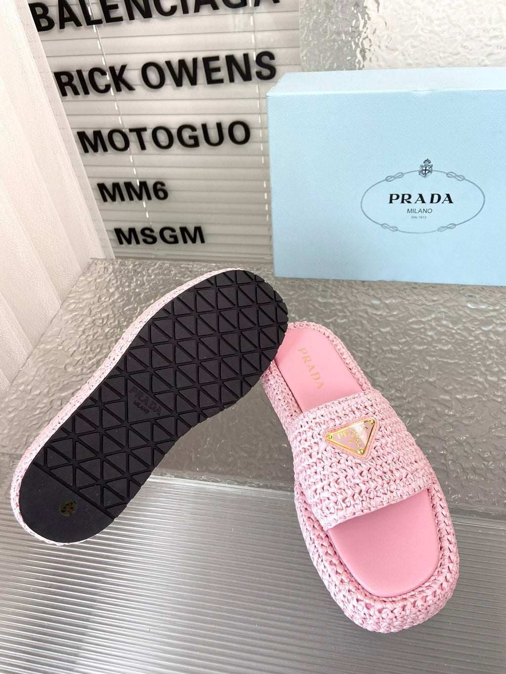 Spring and summer new style woven thick-soled triangle buckle strap slippers 0724032001