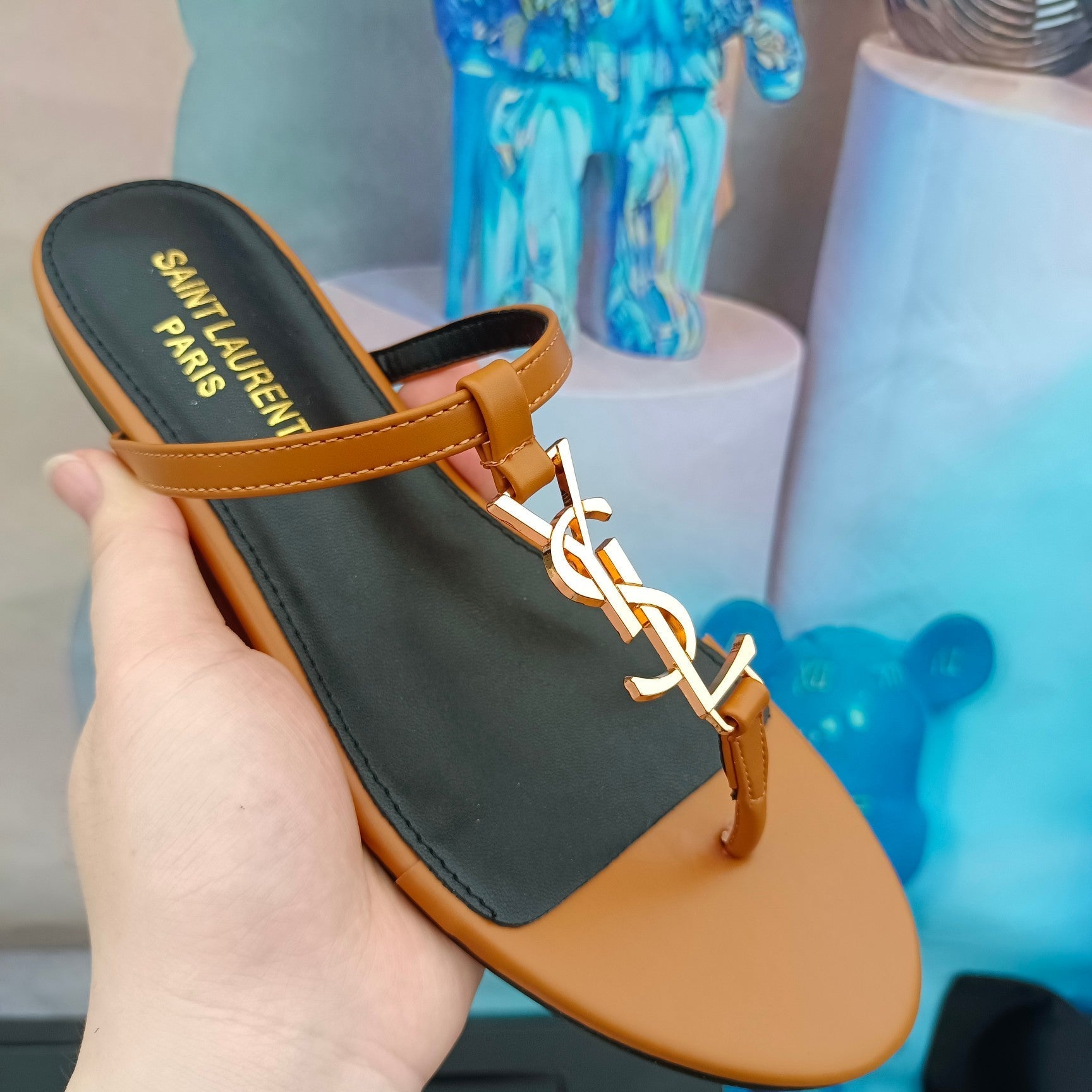 YS metal logo flat sandals 0724072401