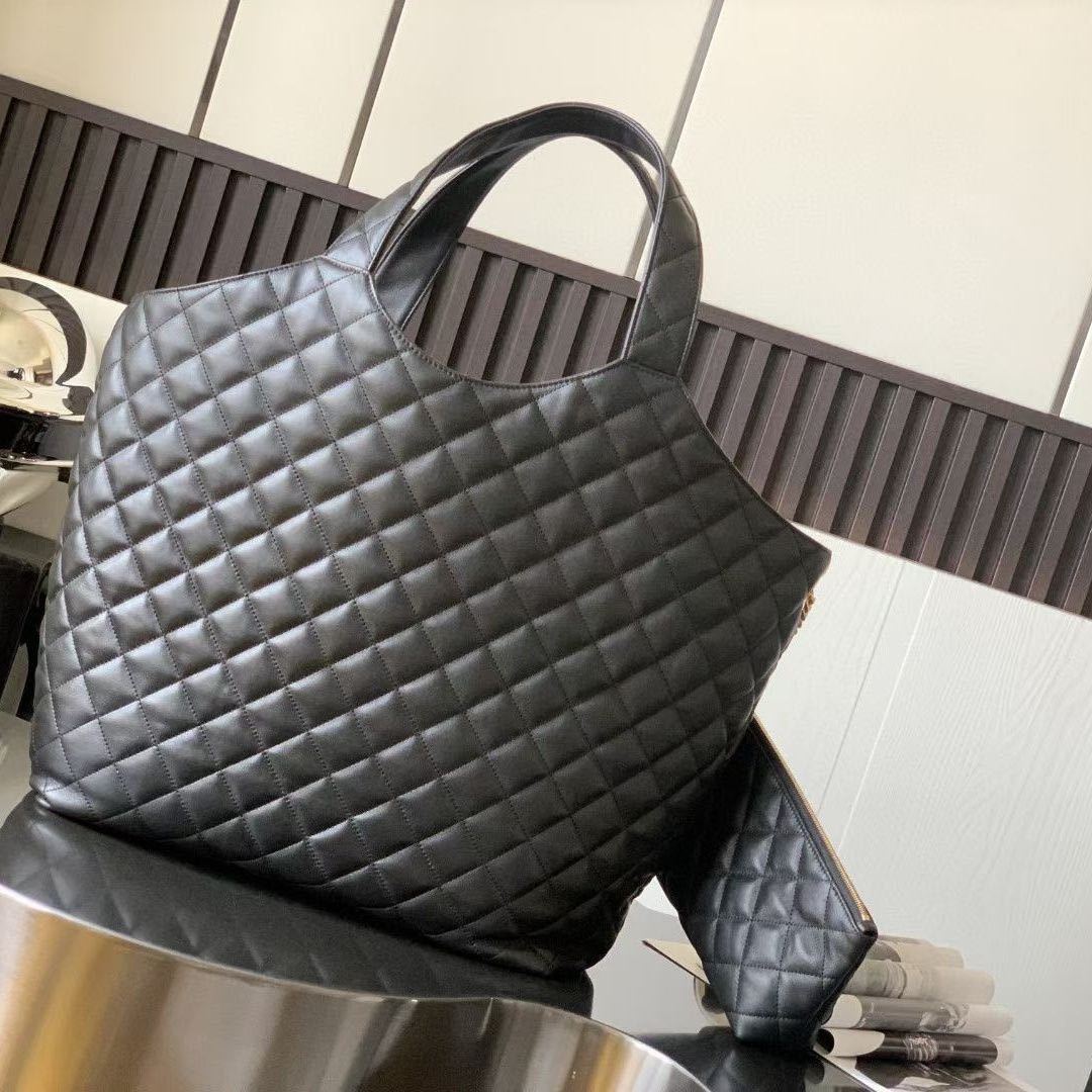 Classic Diamond Tote Bag 0823121407