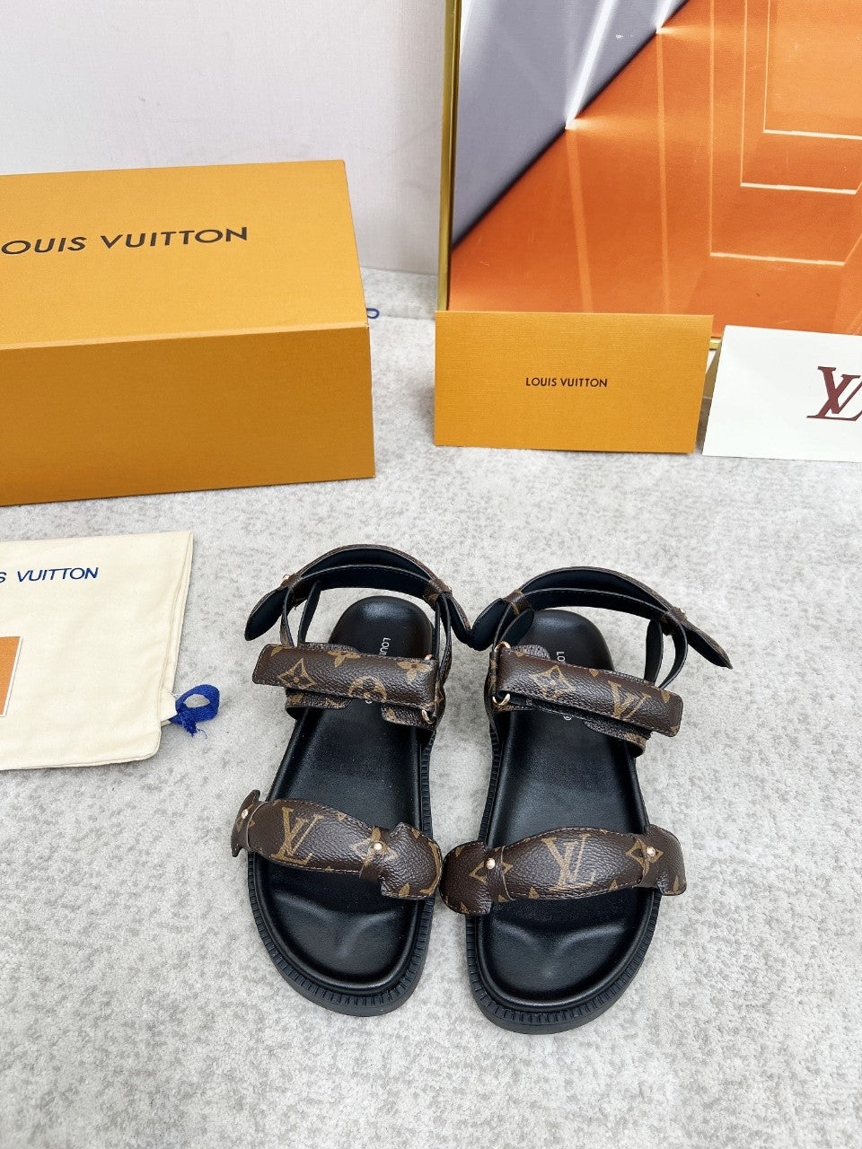 Lvv25ss new printed sandals 0725072105