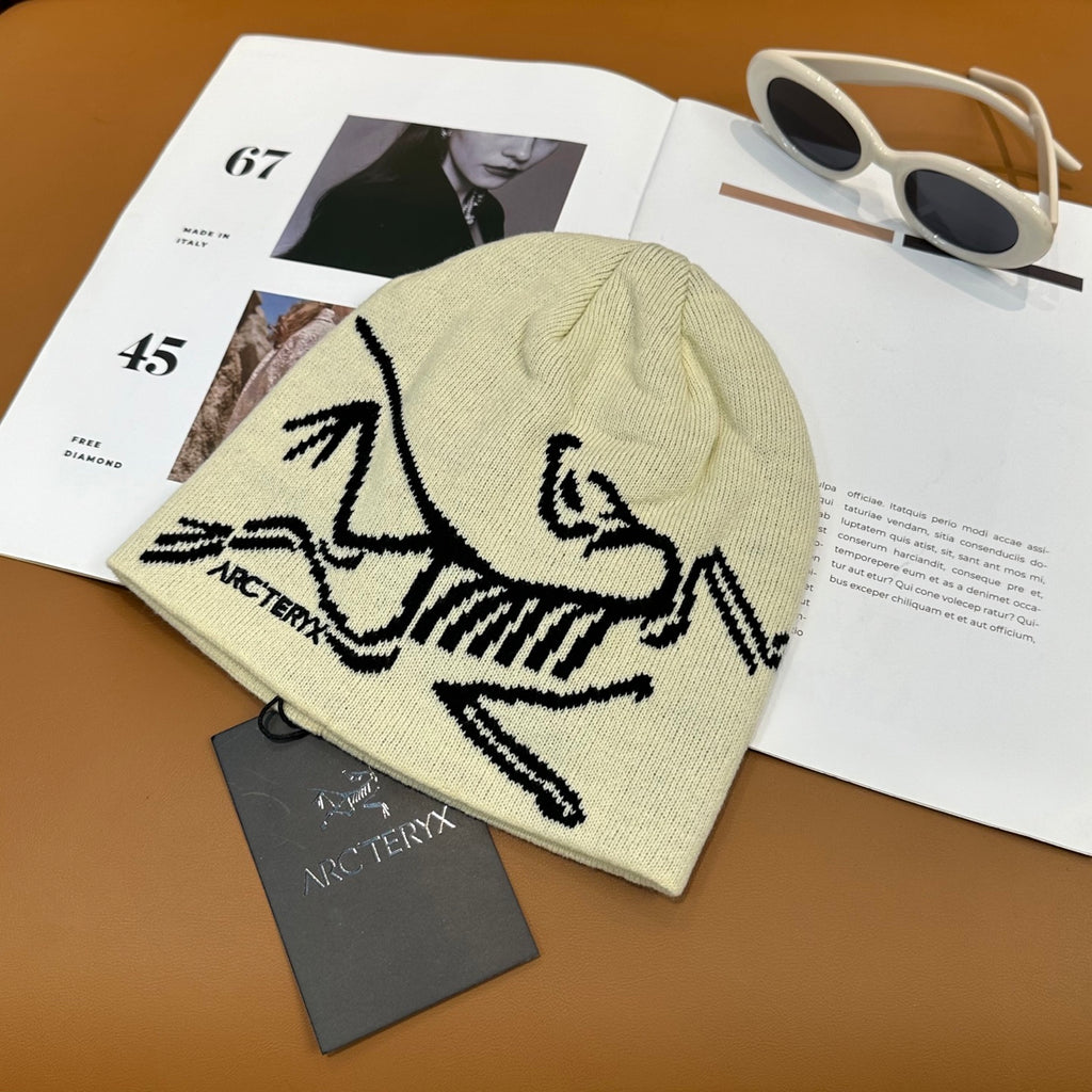 Outdoor Knit Hat 0726042303