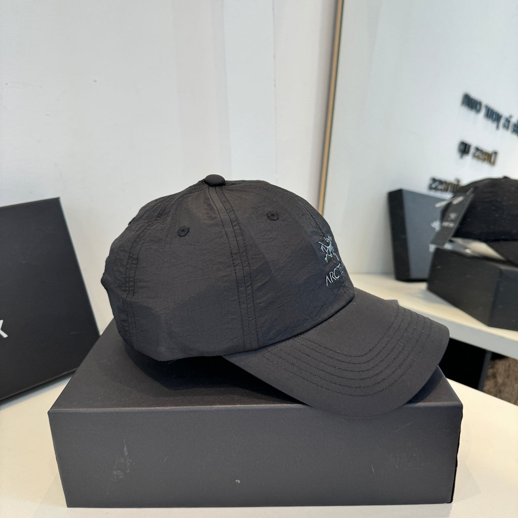 New Embroidered Quick-Drying Baseball Cap 0726042212