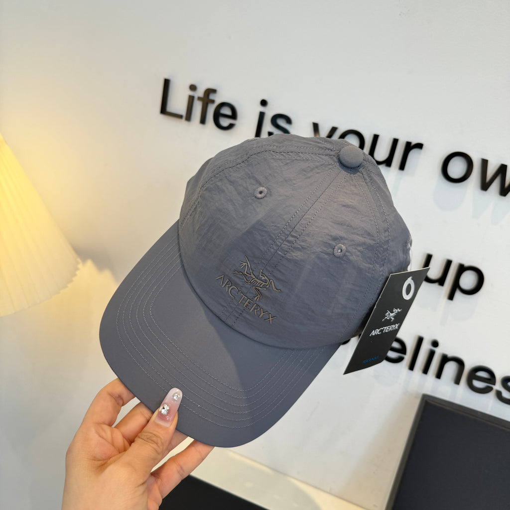 New Embroidered Quick-Drying Baseball Cap 0726042212