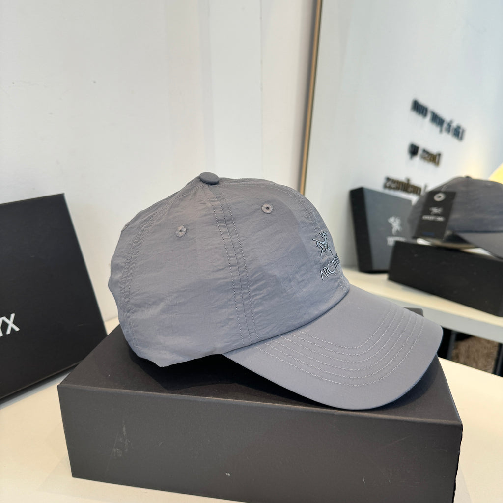 New Embroidered Quick-Drying Baseball Cap 0726042212
