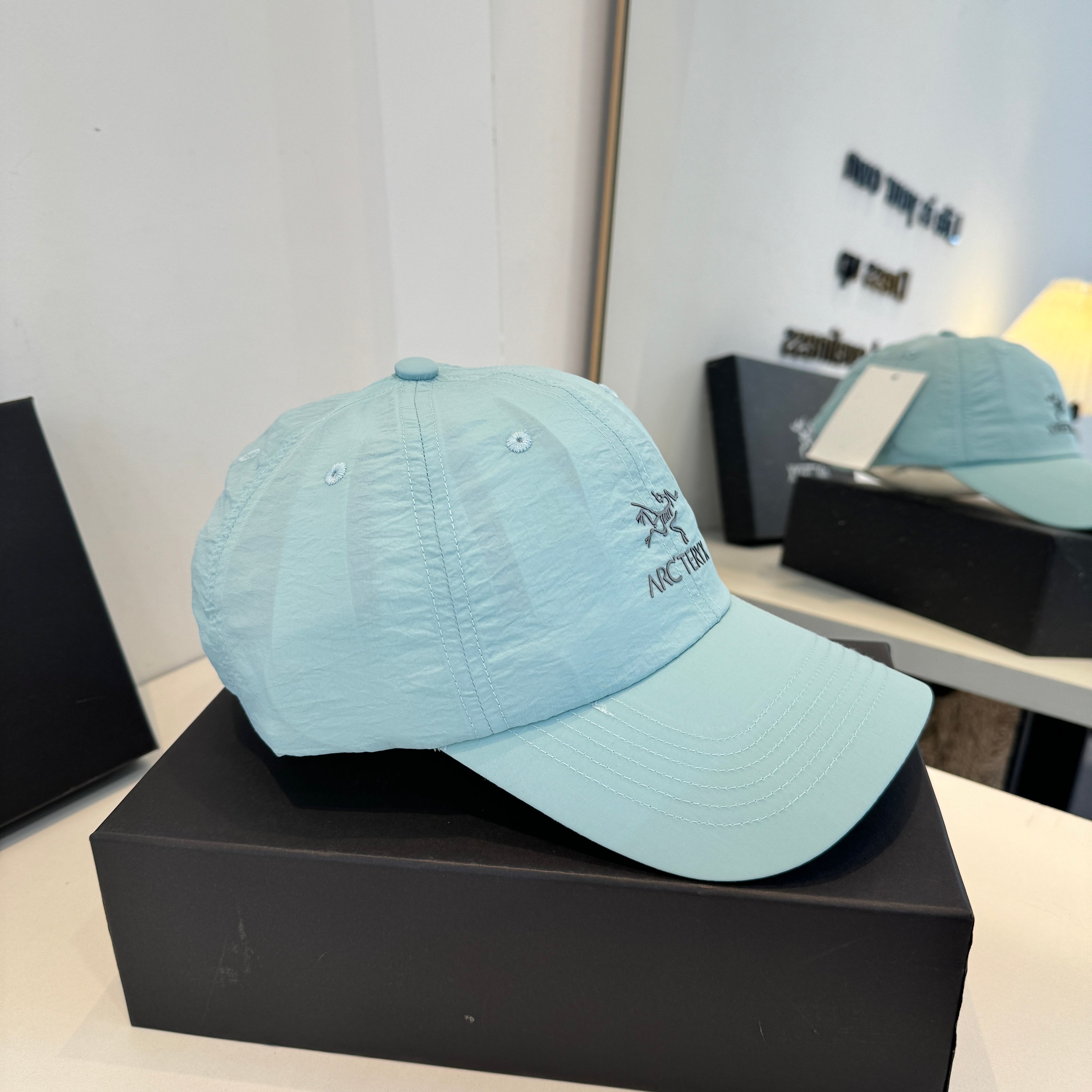 New Embroidered Quick-Drying Baseball Cap 0726042212