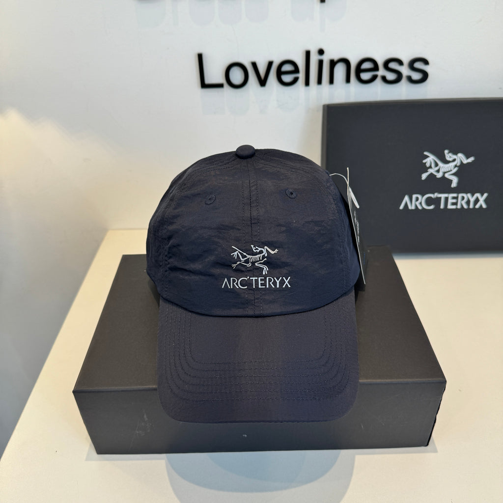 New Embroidered Quick-Drying Baseball Cap 0726042212