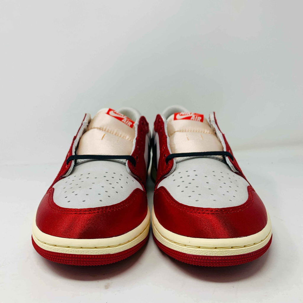 Jordan 1 Retro Low OG Trophy Room Away