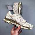 Outdoor trail running shoes 1026041702