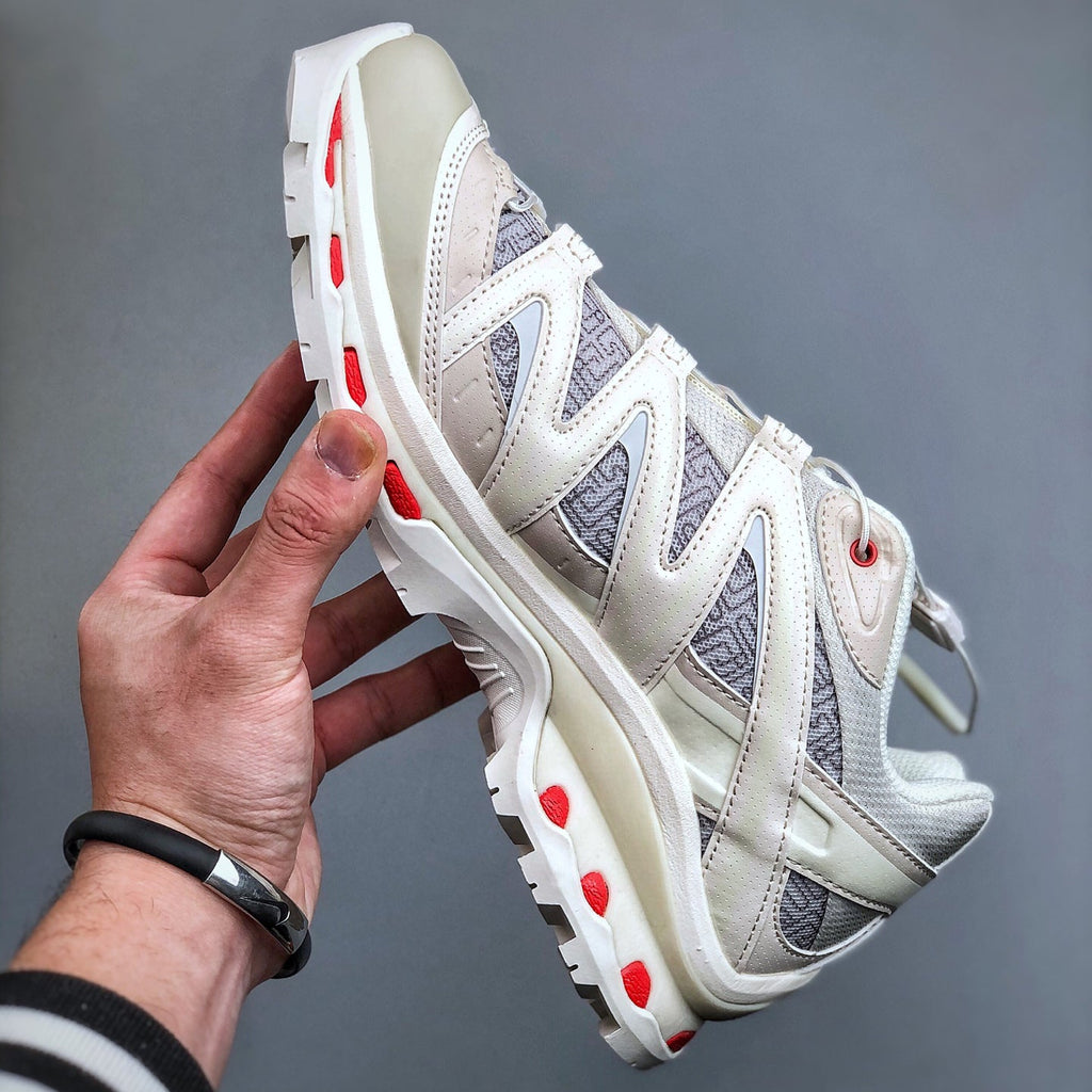 Outdoor trail running shoes 1026041701