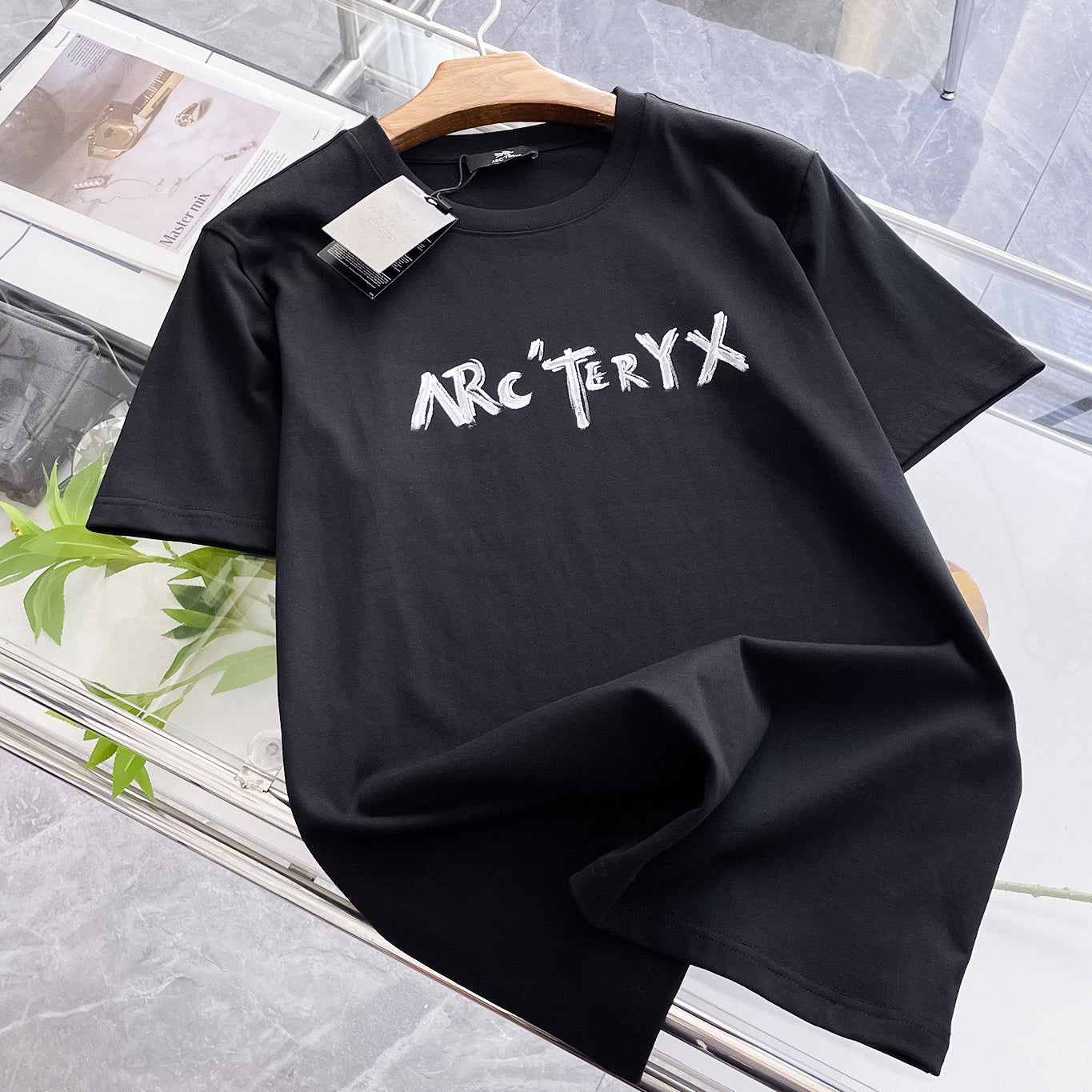 Classic fashion crewneck T-shirt 1026041706