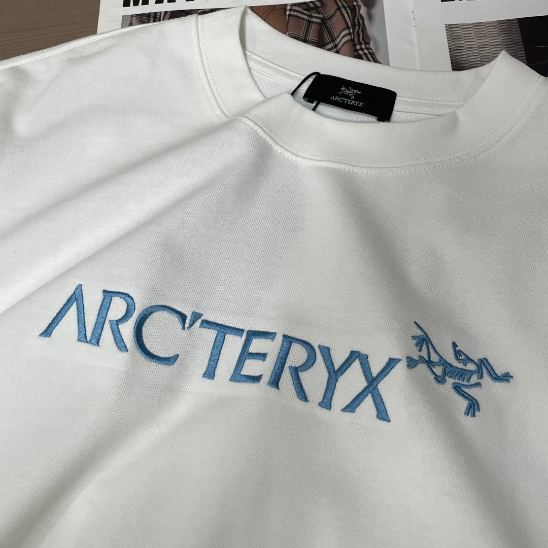 Classic fashion crewneck T-shirt 1026041710