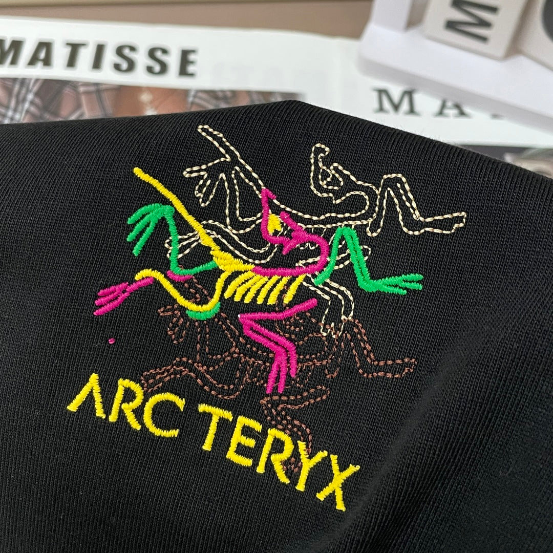 Classic fashion crewneck T-shirt 1026041712